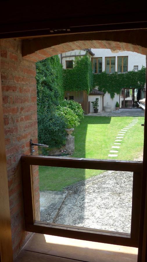 Clos De Mont July, Architecture Xviiie Au Coeur De La Nature Ceyzeriat 외부 사진